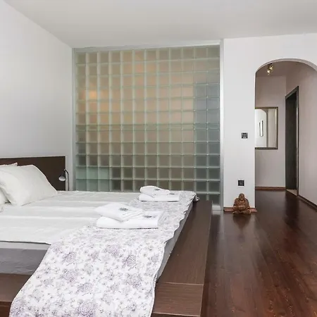 One-bedroom In Sukosan